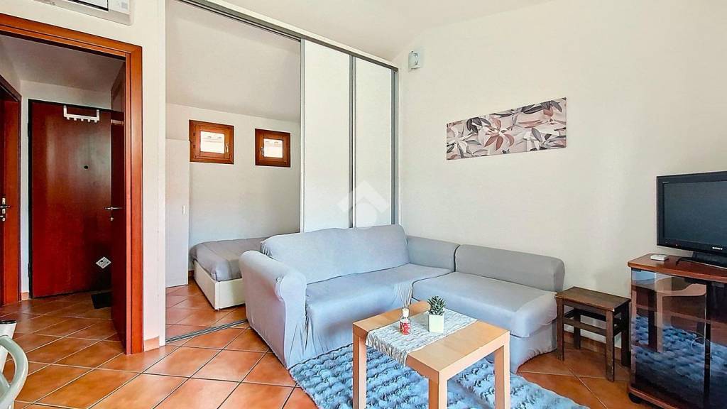 appartamento in vendita ad Olbia in zona Olbia Mare / Sa Marinedda