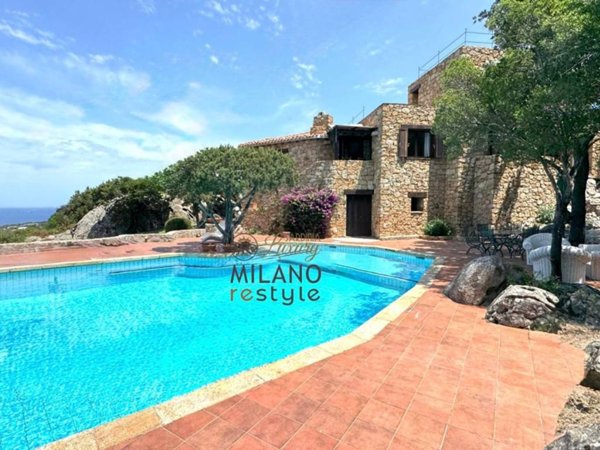casa indipendente in vendita ad Olbia in zona Porto Rotondo