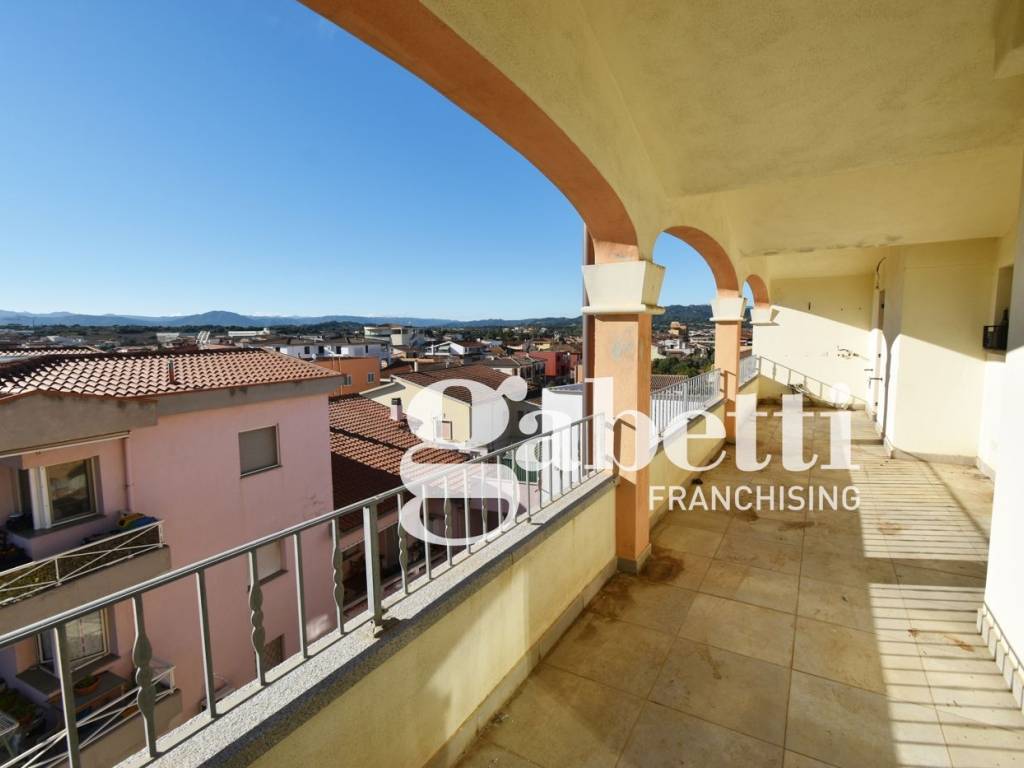 appartamento in vendita ad Olbia in zona San Simplicio