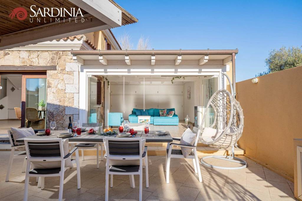 casa indipendente in vendita ad Olbia in zona Murta Maria