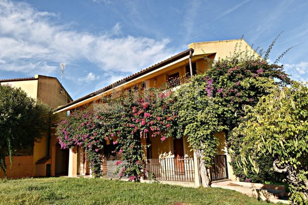 appartamento in vendita ad Olbia in zona San Simplicio