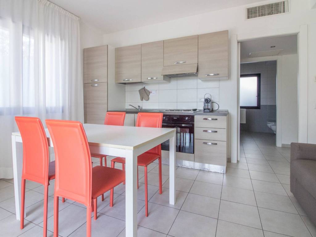 appartamento in vendita ad Olbia in zona Pittulongu