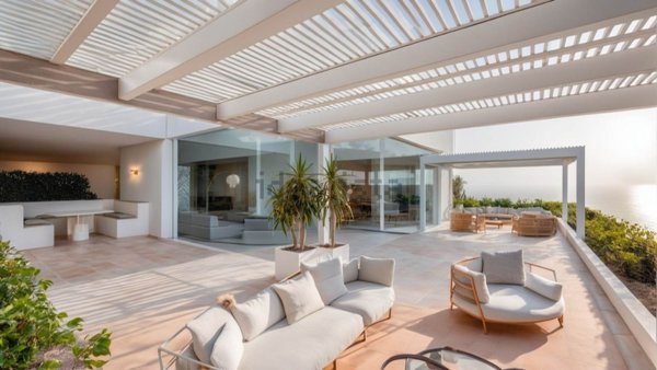 appartamento in vendita ad Olbia in zona Cugnana