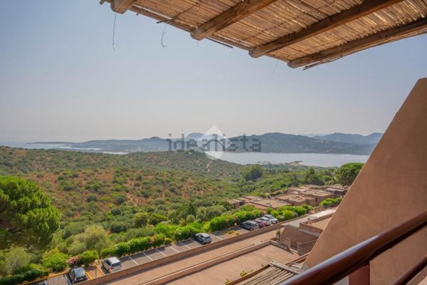 appartamento in vendita ad Olbia in zona Cugnana