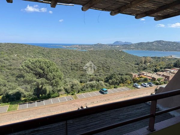 appartamento in vendita ad Olbia in zona Cugnana