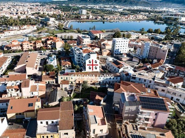 appartamento in vendita ad Olbia