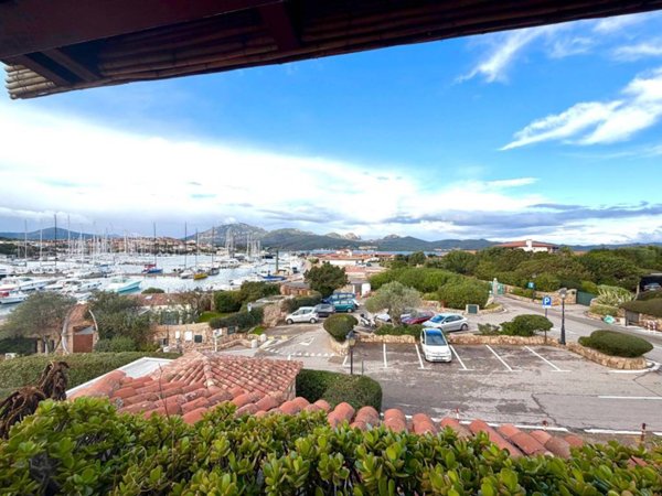 appartamento in vendita ad Olbia in zona Porto Rotondo