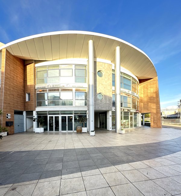 appartamento in vendita ad Olbia in zona San Simplicio