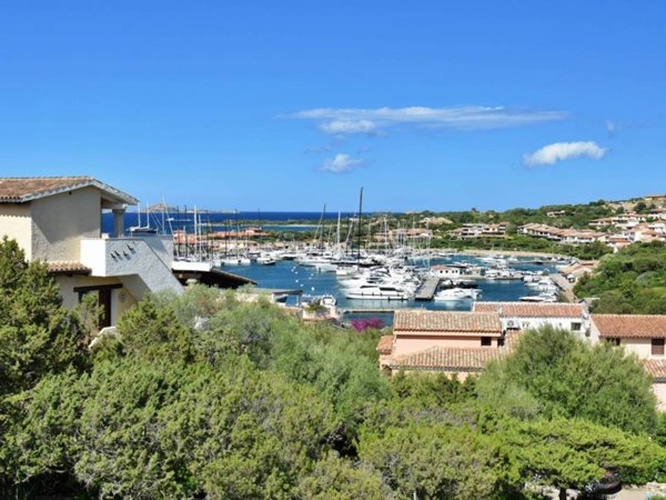 appartamento in vendita ad Olbia in zona Porto Rotondo
