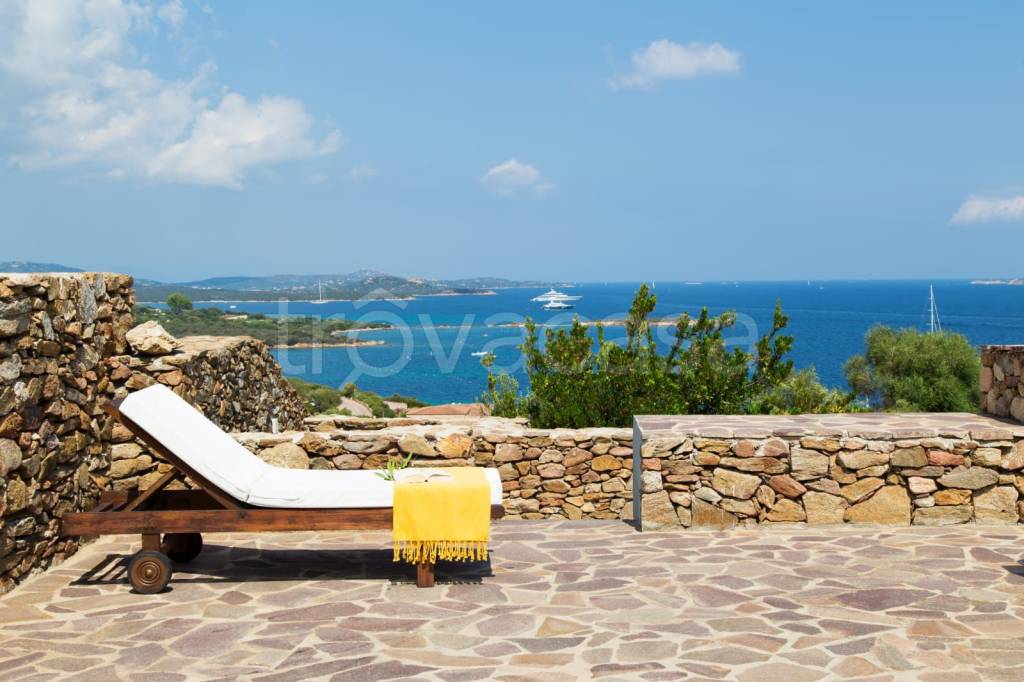 casa indipendente in vendita ad Olbia in zona Portisco
