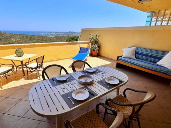 appartamento in vendita ad Olbia in zona Cugnana