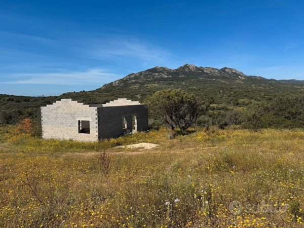 terreno agricolo in vendita ad Olbia in zona Barcellona
