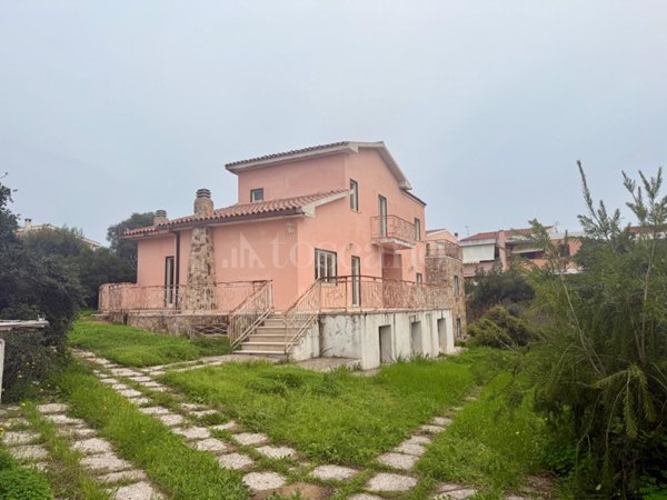 casa indipendente in vendita ad Olbia in zona Sa Minda Noa
