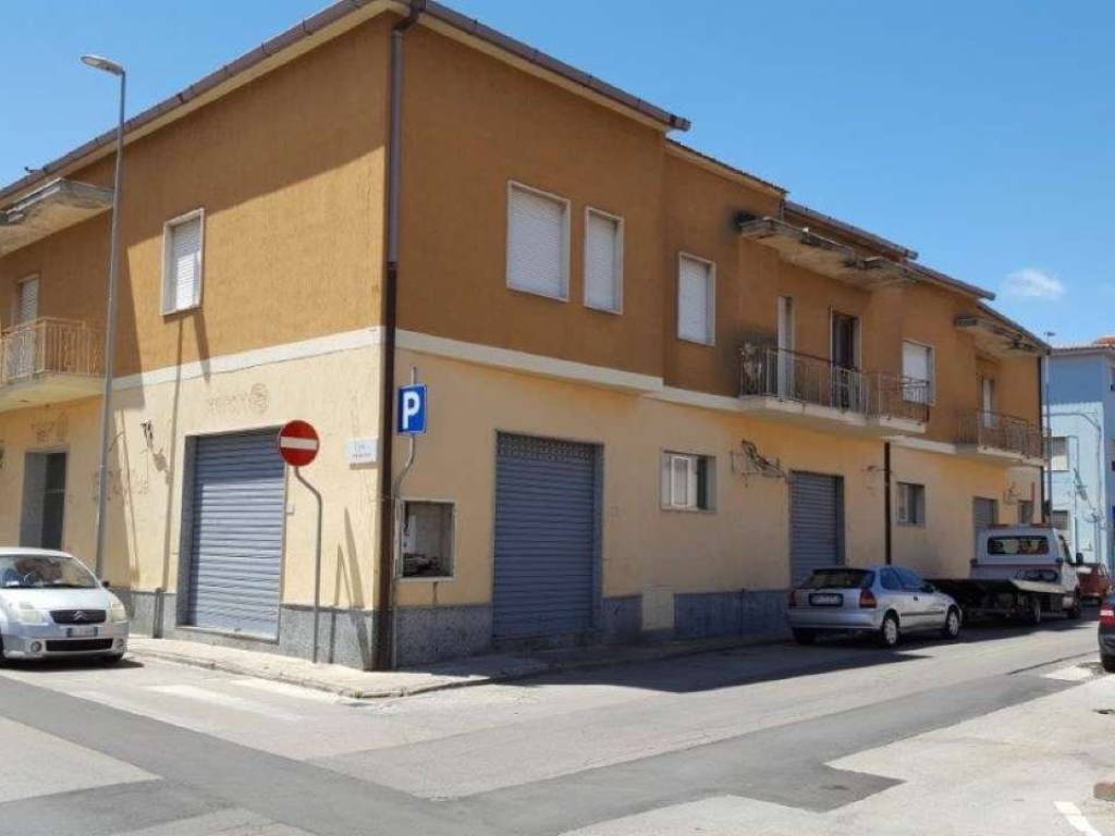 negozio in vendita ad Olbia in zona Centro Storico