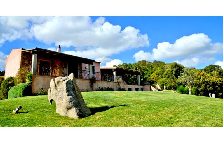 casa indipendente in vendita ad Olbia