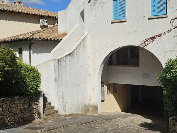 appartamento in vendita ad Olbia in zona Porto Rotondo