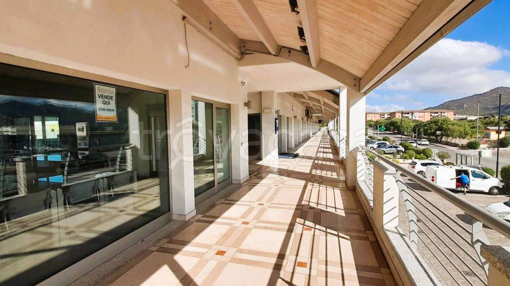 appartamento in vendita ad Olbia in zona Aldo Moro