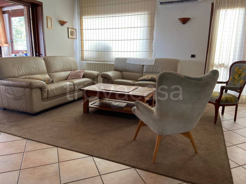 casa indipendente in vendita ad Olbia