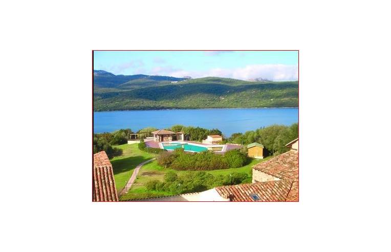 negozio in vendita ad Olbia in zona Porto Rotondo