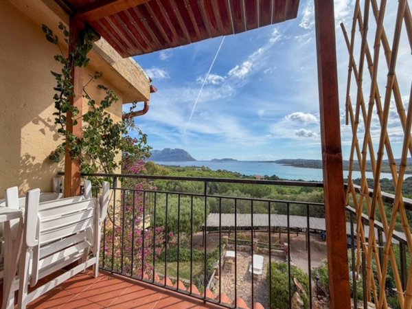 appartamento in vendita ad Olbia in zona Porto Istana