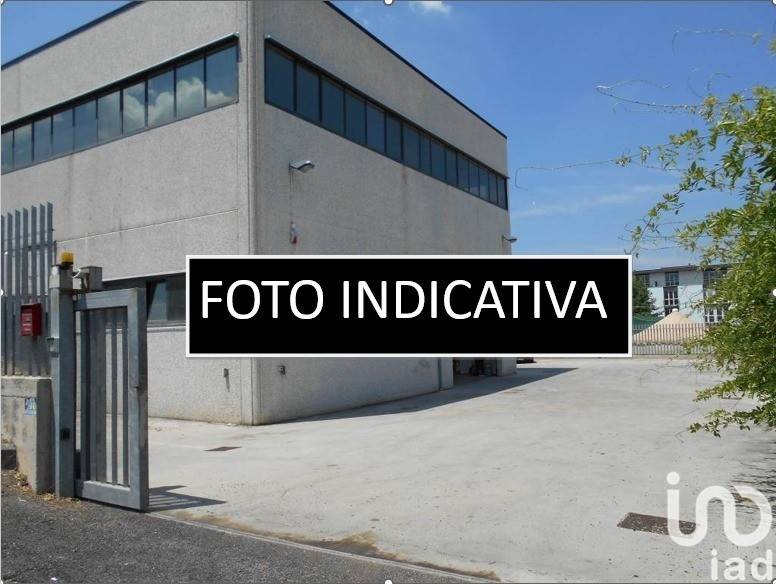 locale commerciale in vendita ad Olbia in zona Sa Minda Noa