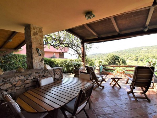 appartamento in vendita ad Olbia in zona Portisco