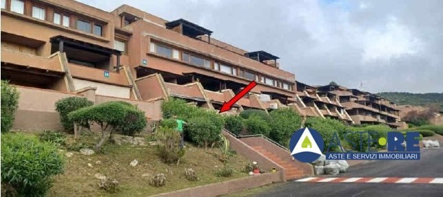 appartamento in vendita ad Olbia in zona Cugnana