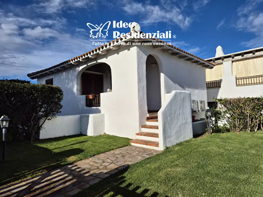 casa indipendente in vendita ad Olbia in zona Pittulongu