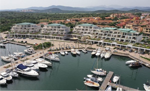 appartamento in vendita ad Olbia