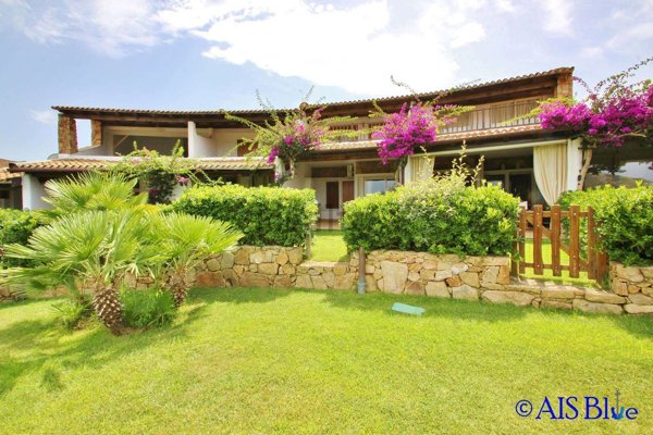 appartamento in vendita ad Olbia in zona Li Cuncheddi