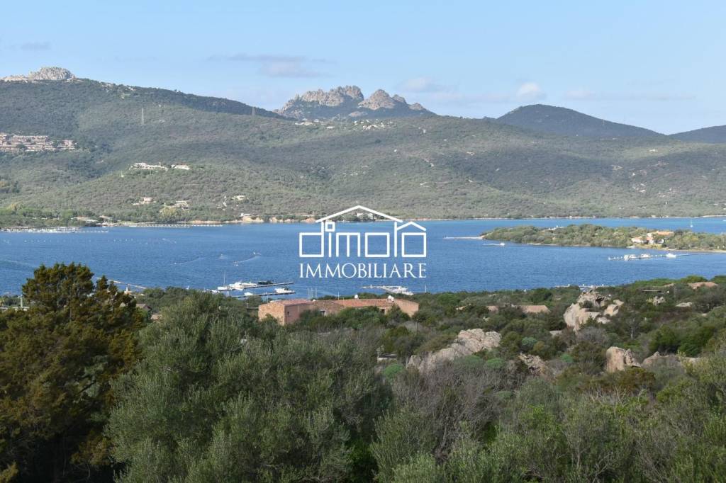 appartamento in vendita ad Olbia in zona Porto Rotondo