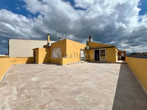 appartamento in vendita ad Olbia in zona San Simplicio
