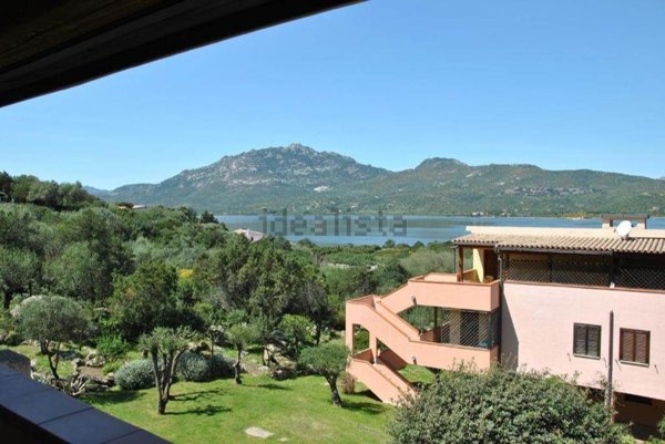 appartamento in vendita ad Olbia in zona Rudalza