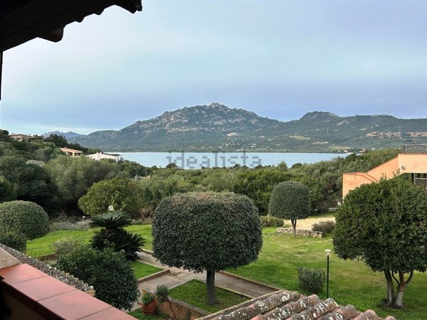 appartamento in vendita ad Olbia in zona Rudalza