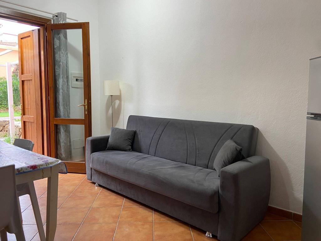 appartamento in vendita ad Olbia in zona Vecchie Saline