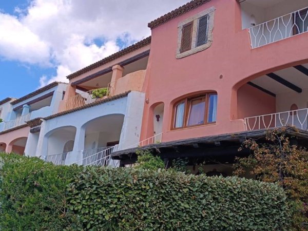 appartamento in vendita ad Olbia in zona San Pantaleo