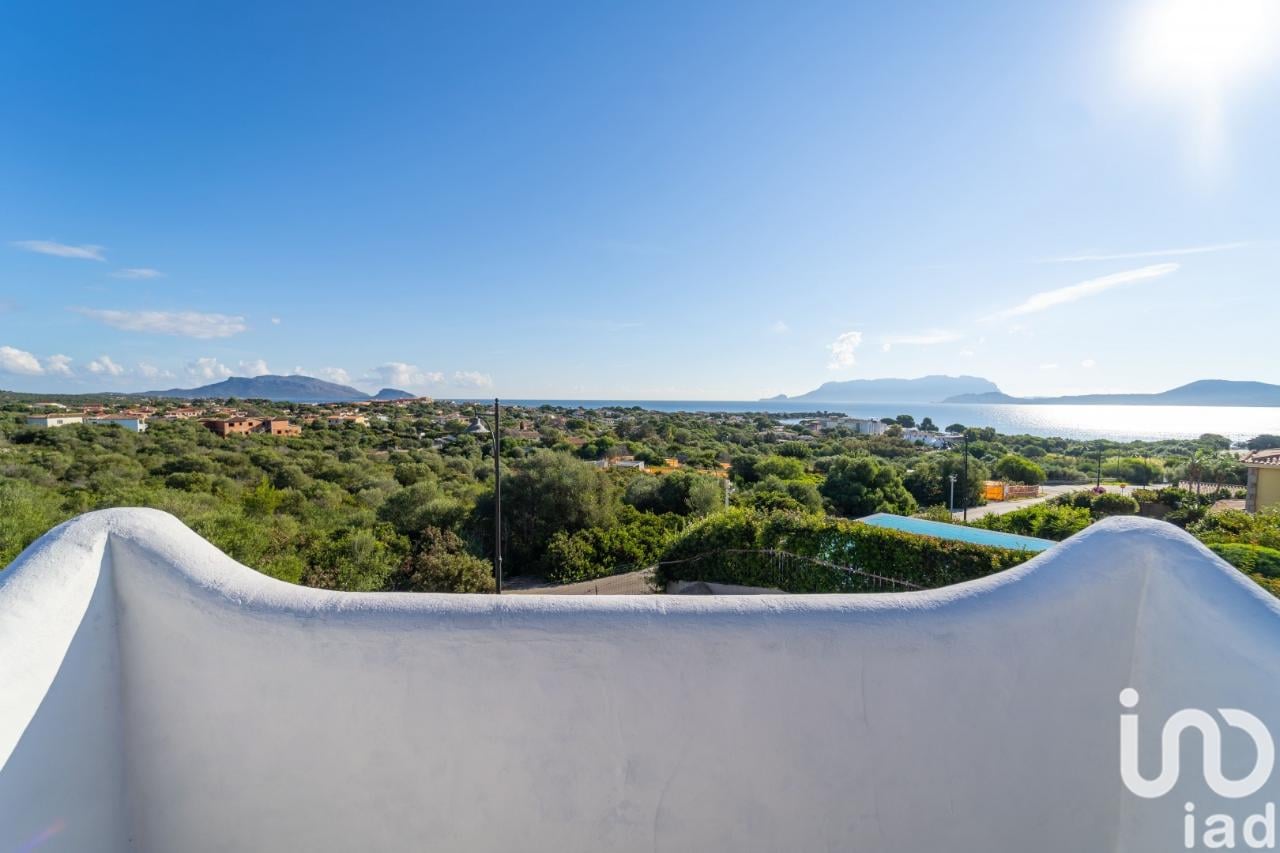 casa indipendente in vendita ad Olbia in zona Pittulongu