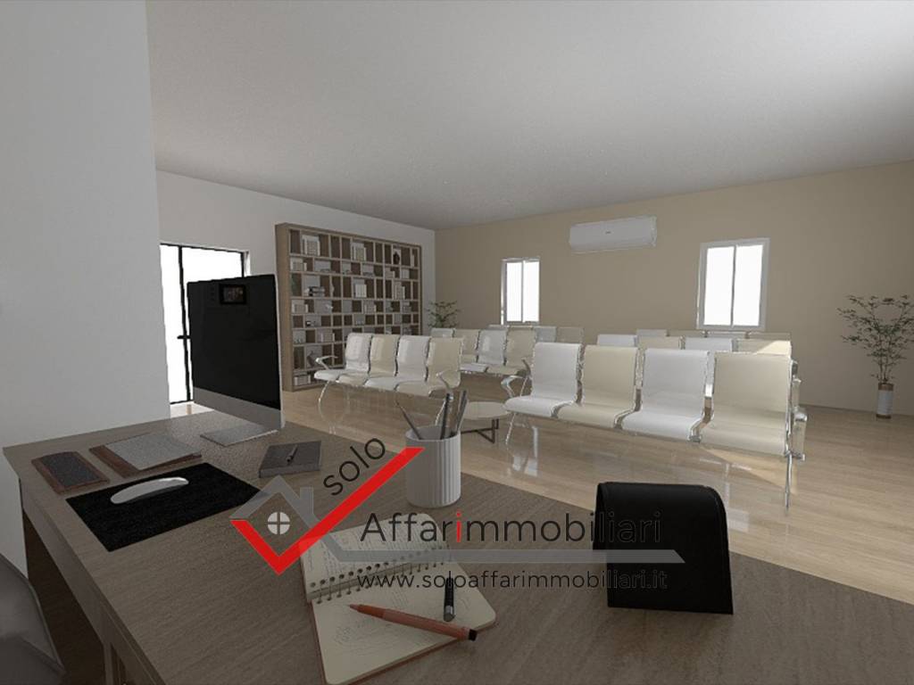 negozio in vendita ad Olbia in zona Vittorio Veneto