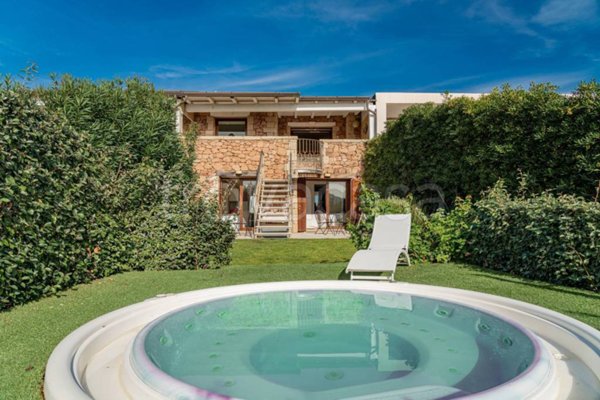 casa indipendente in vendita ad Olbia in zona Porto Rotondo