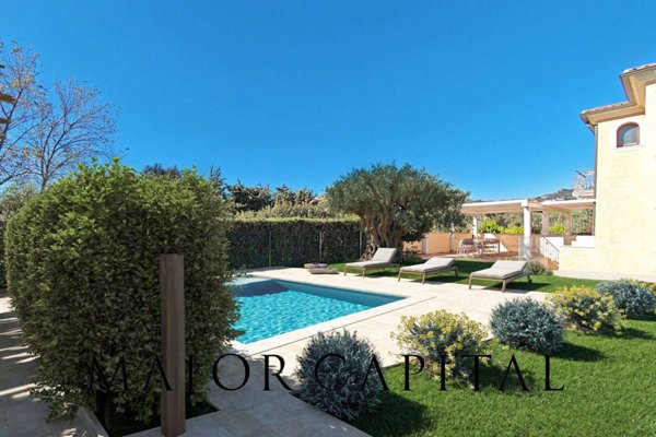 casa indipendente in vendita ad Olbia in zona Pittulongu