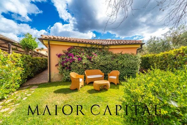 casa indipendente in vendita ad Olbia in zona Murta Maria
