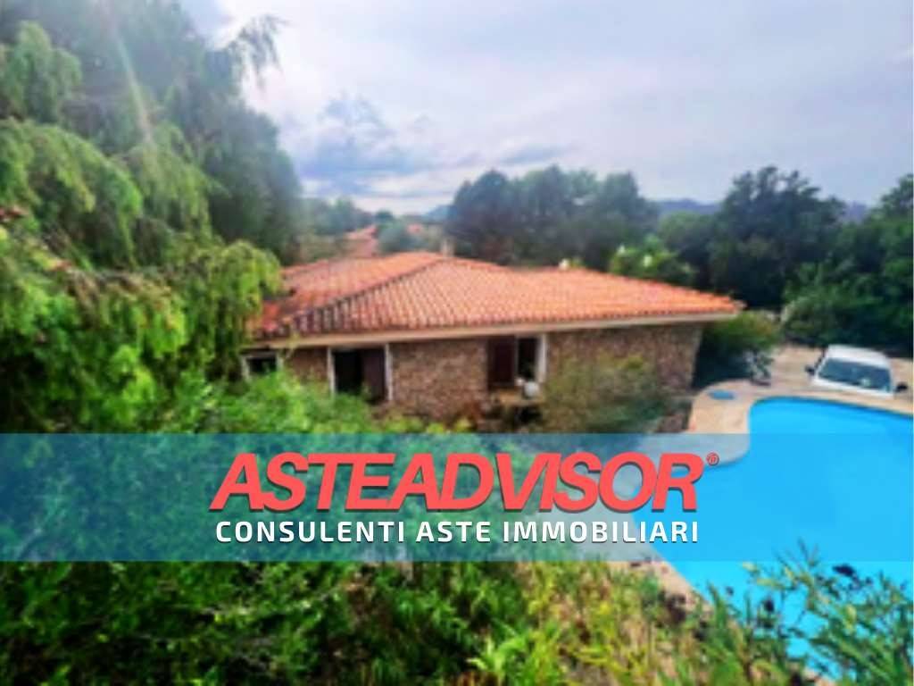 casa indipendente in vendita ad Olbia in zona Rudalza