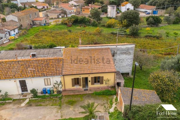 casa indipendente in vendita ad Olbia in zona Berchiddeddu