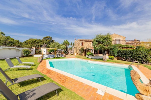 casa indipendente in vendita ad Olbia in zona San Pantaleo