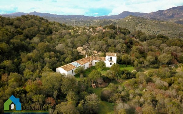 casa indipendente in vendita ad Olbia in zona Santa Mariedda