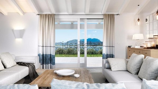 casa indipendente in vendita ad Olbia