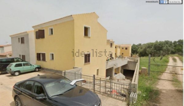appartamento in vendita ad Olbia in zona Murta Maria