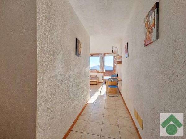 appartamento in vendita ad Olbia in zona Cugnana