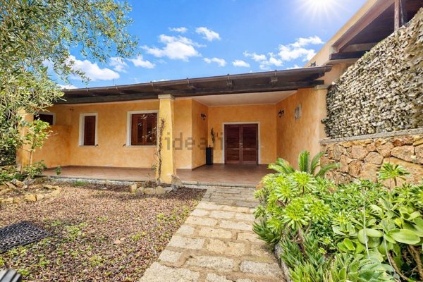 casa indipendente in vendita ad Olbia in zona Osseddu