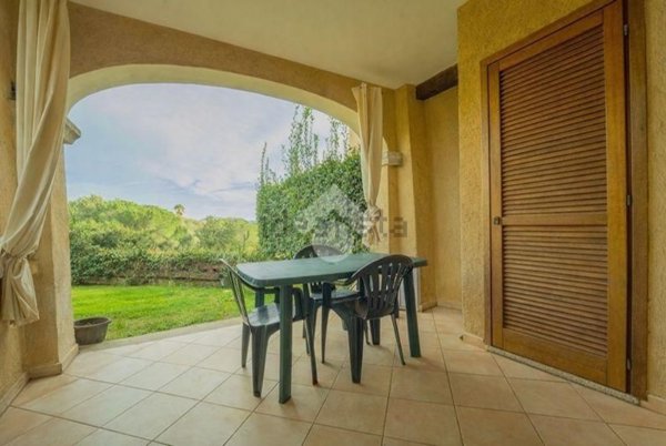appartamento in vendita ad Olbia in zona Pittulongu